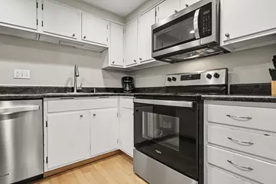 3600 Reed Road #18, Columbus, OH 43220 - Photo 3