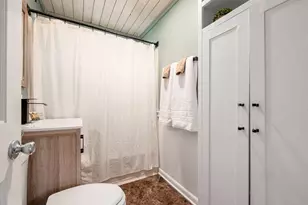 199 E Weisheimer Rd, Columbus, OH 43214 - Photo 17