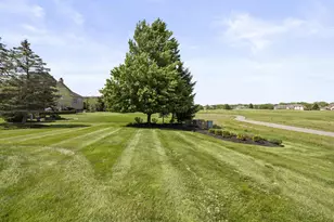 7941 Thornbush Dr, Westerville, OH 43082 - Photo 103