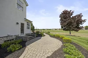 7941 Thornbush Dr, Westerville, OH 43082 - Photo 87