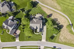 7941 Thornbush Dr, Westerville, OH 43082 - Photo 127