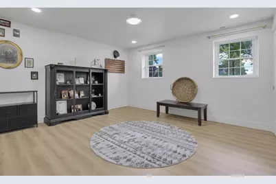 2949 Fleet Road, Columbus, OH 43232 - Photo 29