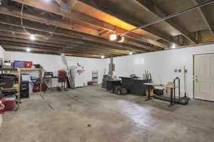 2949 Fleet Rd, Columbus, OH 43232 - Photo 41