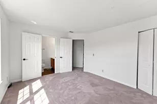 3033 Benchmark Dr, Columbus, OH 43219 - Photo 13
