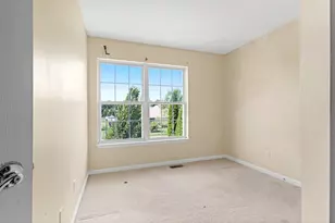 3033 Benchmark Dr, Columbus, OH 43219 - Photo 11