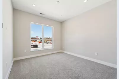 270 Dickenson Street #202, Columbus, OH 43215 - Photo 21