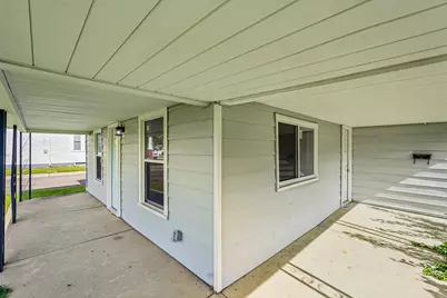824 W Columbus Avenue, Bellefontaine, OH 43311 - Photo 5