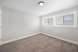 2385 Hanna Dr, Columbus, OH 43211 - Photo 35