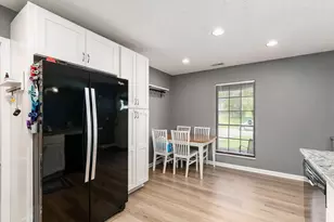 3233 Colony Hill Ln, Columbus, OH 43204 - Photo 15