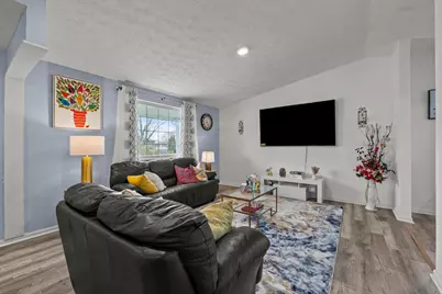 2645 Blue Rock Boulevard, Grove City, OH 43123 - Photo 5