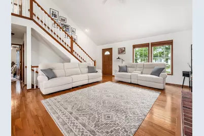 311 Galloway Ridge Drive, Galloway, OH 43119 - Photo 9