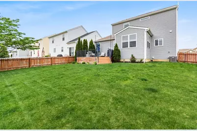 5933 Kilbeggan Street, Galloway, OH 43119 - Photo 33