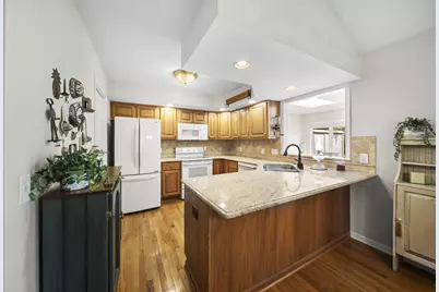 10217 Braemar Drive, Powell, OH 43065 - Photo 9