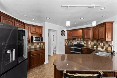 17330 Keister Road, Laurelville, OH 43135 - Photo 13