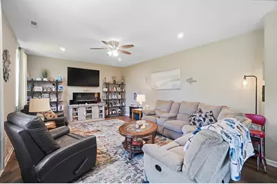 1132 Lake Forest Drive, Hebron, OH 43025 - Photo 7