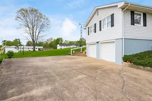 118 S Willow Dr, Zanesville, OH 43701 - Photo 5