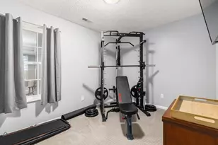 6211 Hampton Green Pl, Dublin, OH 43016 - Photo 23