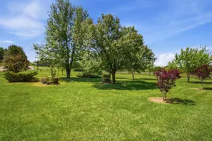 2760 Flint Ridge Rd, Hopewell, OH 43746 - Photo 23