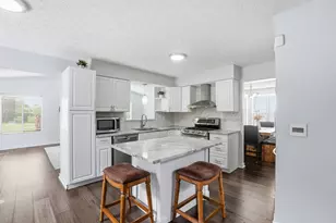925 Thayer Dr, Columbus, OH 43230 - Photo 13