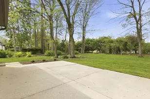1250 Briarmeadow Dr, Columbus, OH 43235 - Photo 61