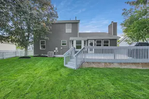 744 Knight Ct, Galloway, OH 43119 - Photo 5