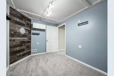 4 May Avenue, Ashville, OH 43103 - Photo 37