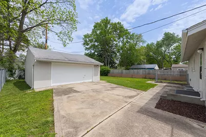 4510 Broadhurst Drive, Columbus, OH 43213 - Photo 25