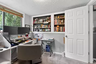 689 Wesfall Ct, Columbus, OH 43228 - Photo 33