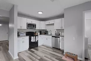 3840 Gilroy Rd, Columbus, OH 43227 - Photo 9