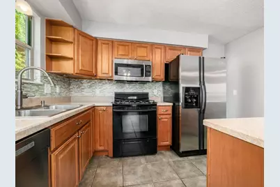 4432 Village Park Drive, Columbus, OH 43228 - Photo 11