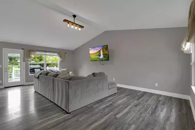 8967 Holquest Drive, Lewis Center, OH 43035 - Photo 5