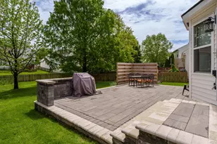 4098 Asbury Ridge Dr, Columbus, OH 43230 - Photo 39