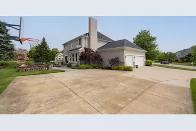2643 Sandhurst Drive, Lewis Center, OH 43035 - Photo 81