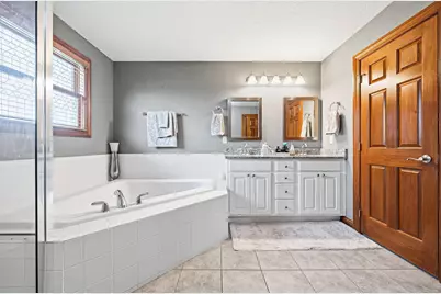 2643 Sandhurst Drive, Lewis Center, OH 43035 - Photo 47