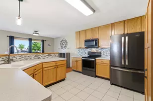 6072 Nasby Dr, Galloway, OH 43119 - Photo 9