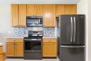 6072 Nasby Dr, Galloway, OH 43119 - Photo 11