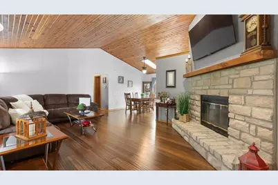 8261 York Road SW, Pataskala, OH 43062 - Photo 5