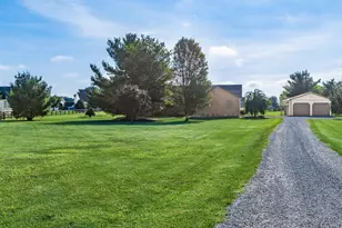 8261 York Rd SW, Pataskala, OH 43062 - Photo 1