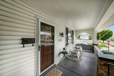 211 E Jenkins Avenue, Columbus, OH 43207 - Photo 5