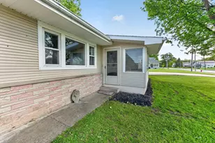 295 S Franklin St, Richwood, OH 43344 - Photo 3