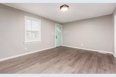 2488 McGuffey Road, Columbus, OH 43211 - Photo 5
