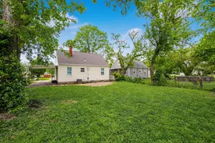 2488 McGuffey Rd, Columbus, OH 43211 - Photo 27