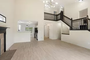321 Amber Light Cir, Delaware, OH 43015 - Photo 7