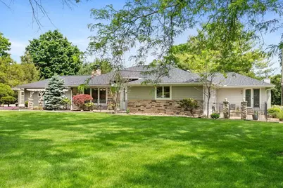 4954 Thornhill Lane, Dublin, OH 43017 - Photo 3