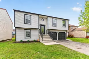 367 Effington Ln, Columbus, OH 43207 - Photo 1