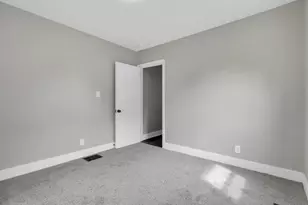 1448 Manchester Ave, Columbus, OH 43211 - Photo 13