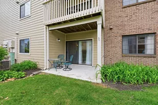 6729 Meadow Creek Dr Dr, Columbus, OH 43235 - Photo 13