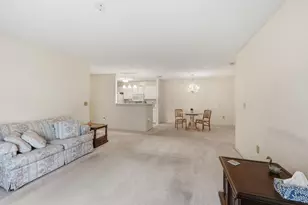 6729 Meadow Creek Dr Dr, Columbus, OH 43235 - Photo 3