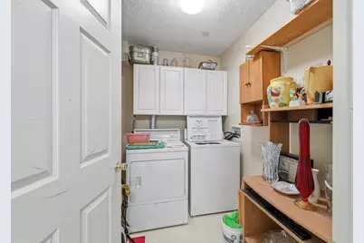 6729 Meadow Creek Drive Drive #102, Columbus, OH 43235 - Photo 5
