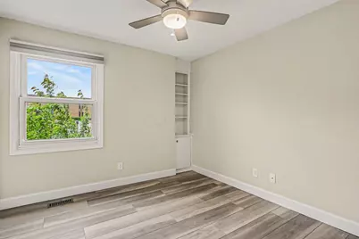 922 Chatham Lane #B, Columbus, OH 43221 - Photo 15